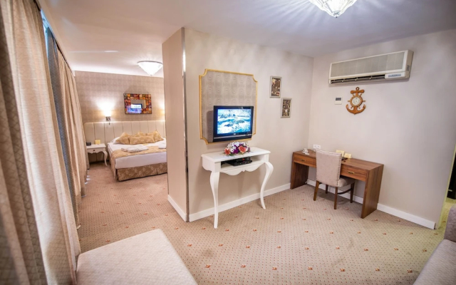 Izmir Palas Otel