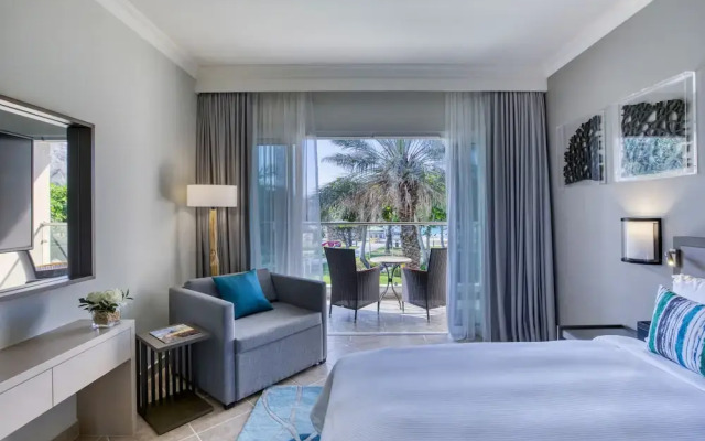 Fujairah Rotana Resort & Spa - Al Aqah Beach