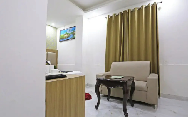 Hotel Decent Suites
