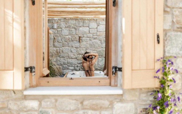 Naxian Serenity Suites