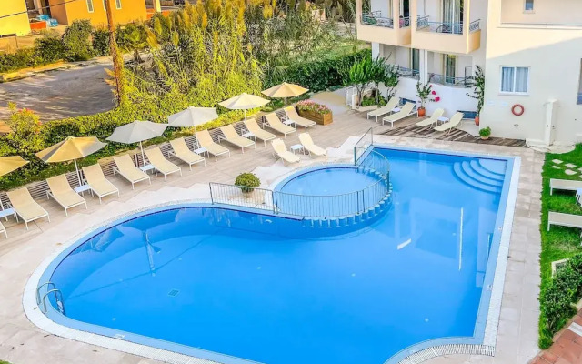Melina Beach Hotel
