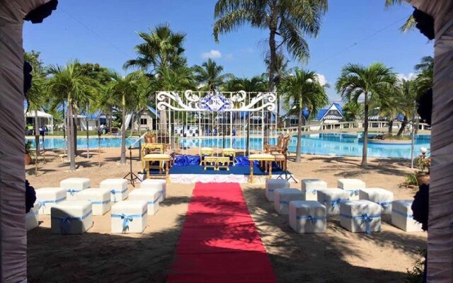 Castle Howchow Beach Resort Hotel