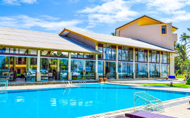 The Youth Hostel - It's a Youth Fame