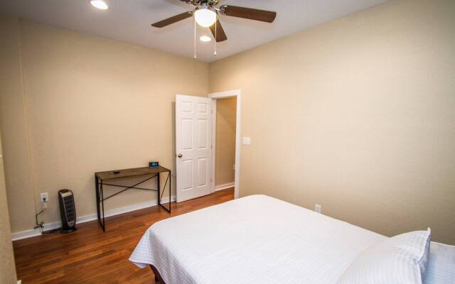 Renovated 2br/2ba Near Downtown