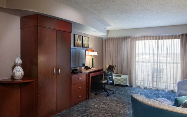 Courtyard by Marriott Fayetteville