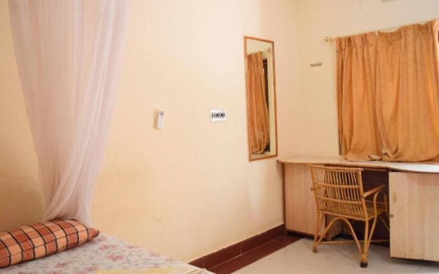 Lakshmi Heritage Tourist Home – Guest Rooms – Hosapete