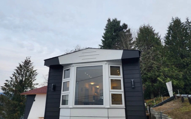 GLOBALSTAY. Paradise Marina Place