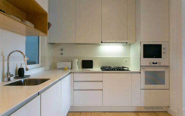 ALTIDO Luxurious 3-bedroom Apt with Terrace in Intendente