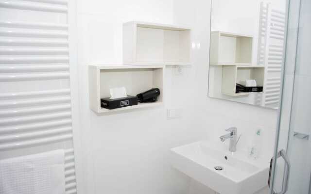 Bed and Breakfast Outlet Hotel