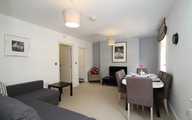 Urban Chic - Bond Street