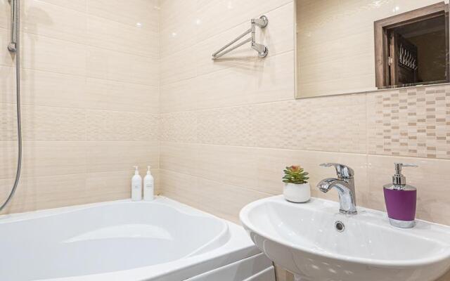 Лайт Апартаменты на улице Щорса 54А