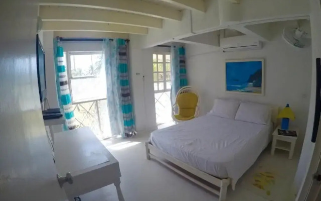 Ocean View Sai, Five Bedroom Holiday Home