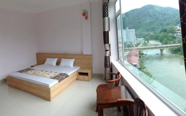 Quy Anh Hotel Bao Lac