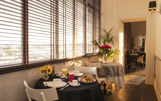 Ricciardelli Luxury Studios