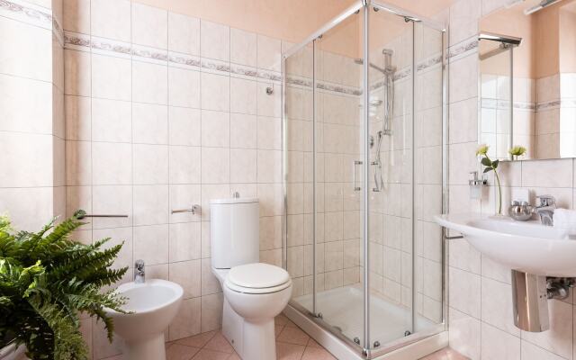 Aramis Rooms