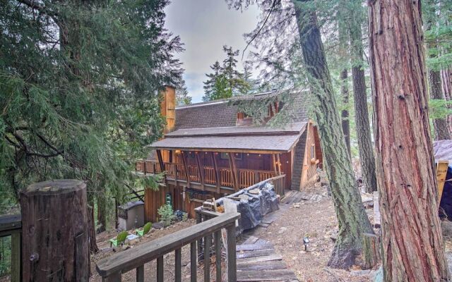 Cabin Vacation Rental: 4 Mi to Lake Arrowhead