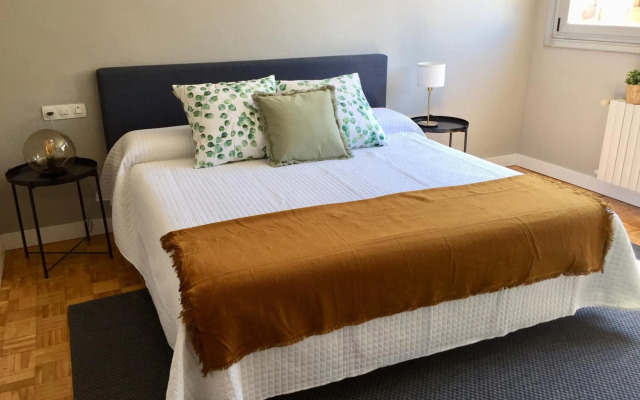 ***NUEVO Piso en Ourense WIFI Parking***