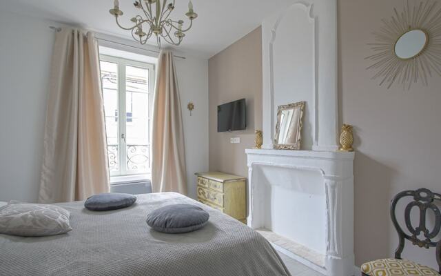 Large and Beautiful Apartment in the Heart of Bayeux