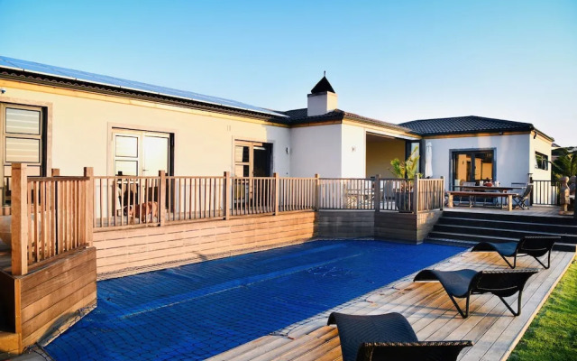 Haven Point Accomodation