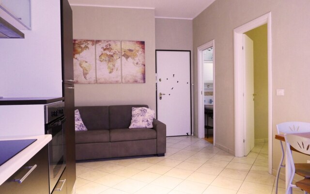 Casa Bella Marconi is an Apartment of 34 Square Meters. Clean, Bright, in the Heart of the City