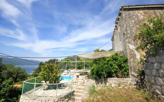 Holiday house with a swimming pool Viganj, Peljesac - 10175