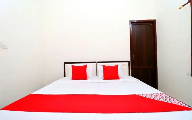 Raj Apartments  by OYO Rooms