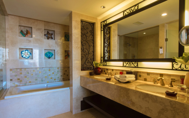 Grand Solmar Lands End Resort And Spa