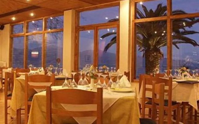 Kanelli Beach Hotel