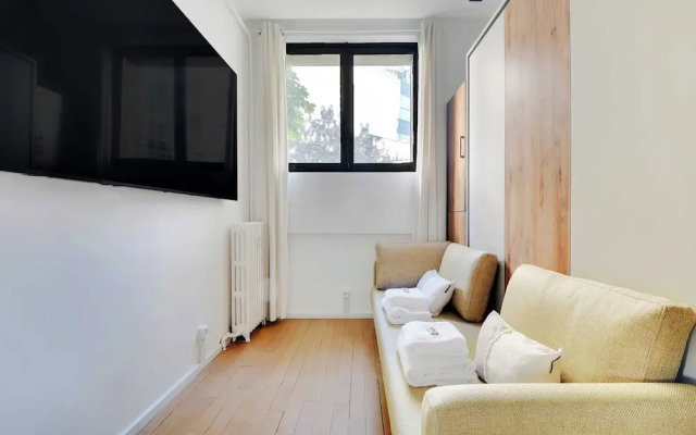 Authentic Studio - 2P - Plaine-monceau