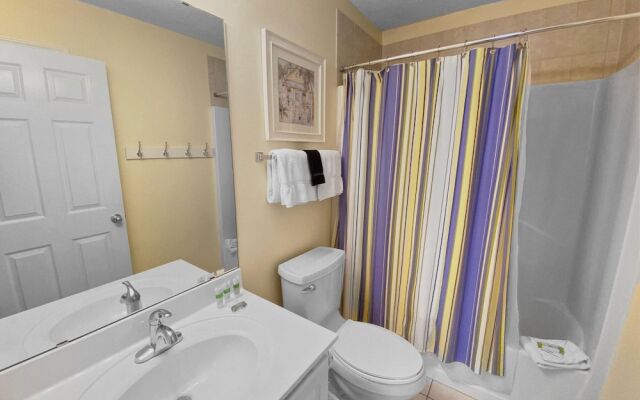 Maravilla Beach House by Destin Getaways