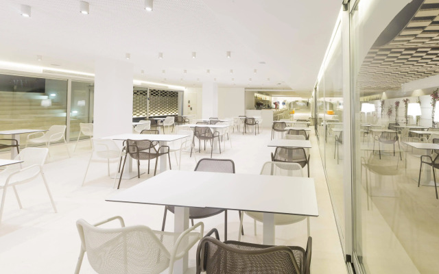 Ebano Hotel Apartments & Spa