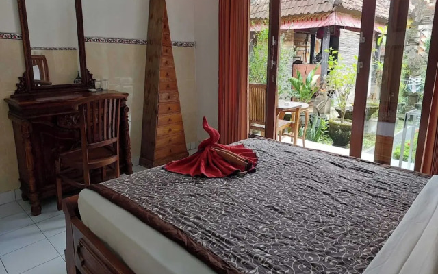Super OYO Capital O  Pondok Ayu Homestay