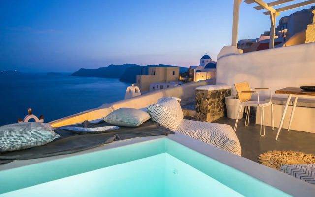 Gaia Suites