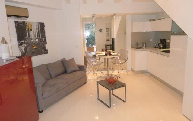 NICE VILLAGE1 AP2087 by RIVIERA HOLIDAY HOMES