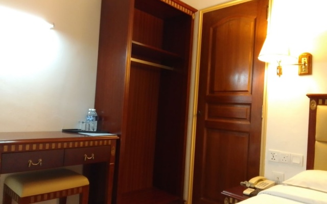 Borneo Suites Hotel – Guest Rooms – Kota Kinabalu