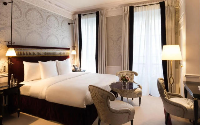 La Reserve Paris Hotel and Spa