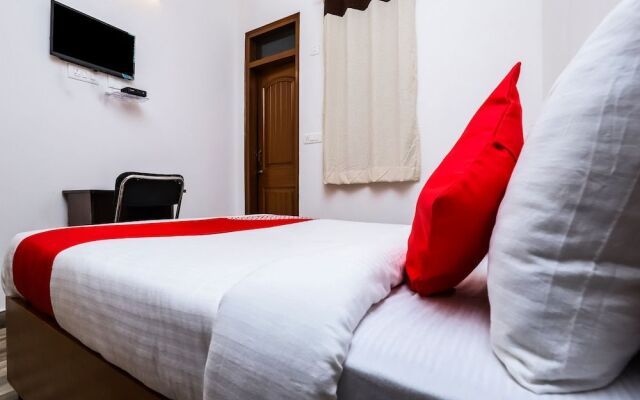 OYO Flagship 16840 Sky Height Residency