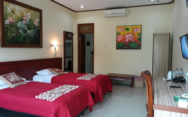 Taman Teratai Hotel