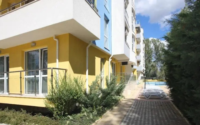 Sofia Apartments in Sunny Residence