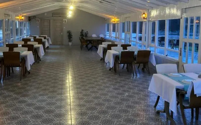 Parla Beach Otel