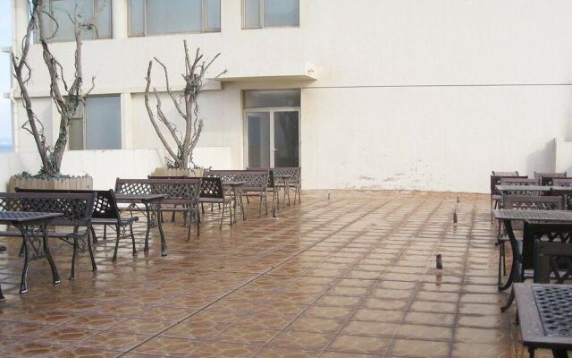 Hai Tian Boutique Holiday Hotel