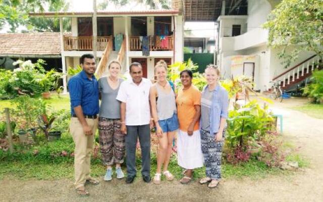 Wimal Wood Stock Surf House