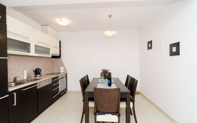 Apartments Carmelitta