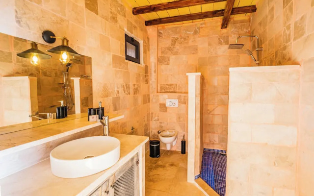 Mojo Boutique Hotel