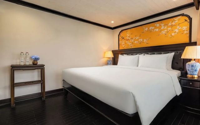 Cozy Bay Grand Cruise – Guest Rooms – Ha Long