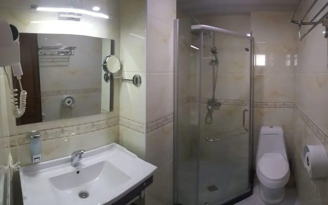Amadeus Hotel