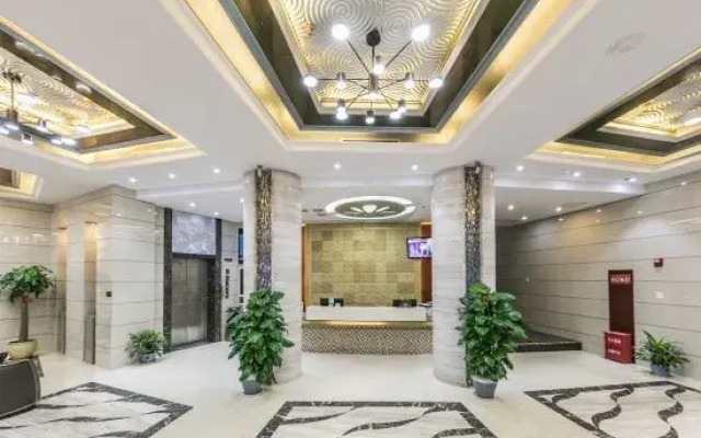 Pingtan Yanyu Hotel (Pingtan Longfengtou Seashore Resort)