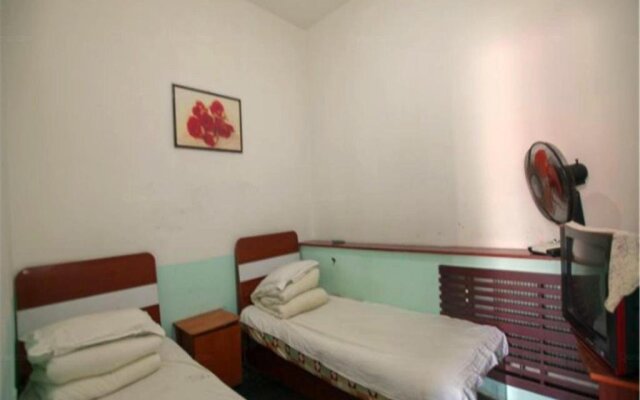 Da Lian Chun Yuan Hostel