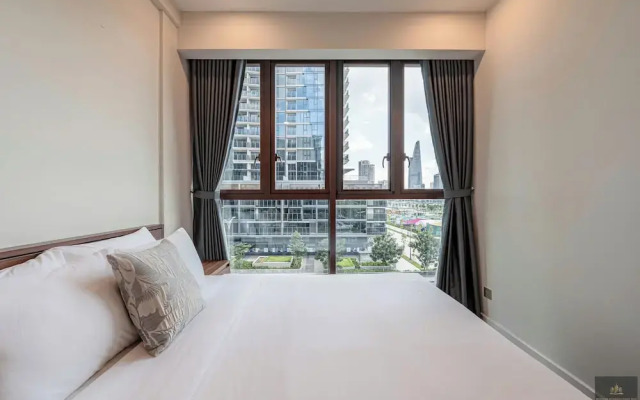Metropole Residences Luxury Suite