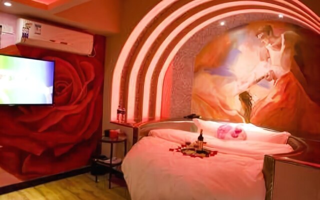 Zuiai Theme Hotel